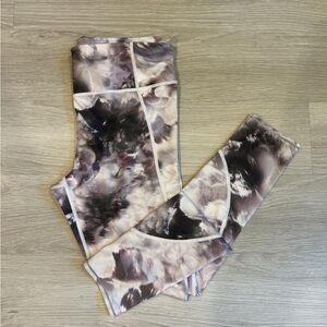 Athleta Women’s Run Free Winter Garden 7/8 Tight - M